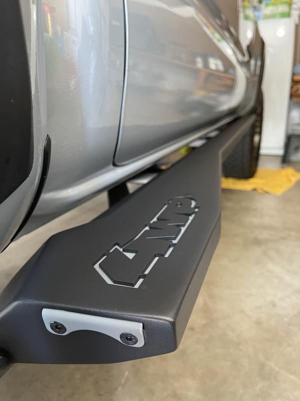 In Store Pickup Only (CLEARANCE - FINAL SALE) 4WP Tacoma Sliders with Rear Kickouts