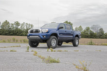 Load image into Gallery viewer, Rough Country 3 Inch Lift Kit Toyota Tacoma 6-Lug (2005-2023)