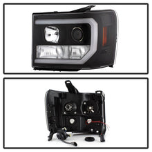 Load image into Gallery viewer, Spyder GMC Sierra 1500/2500/3500 07-13 V2 Projector Headlights- Black PRO-YD-GS07V2-LBDRL-BK