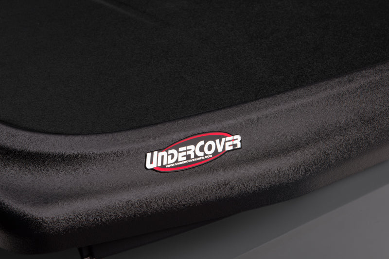 UnderCover 07-13 Chevy Silverado 1500 5.8ft SE Bed Cover - Black Textured