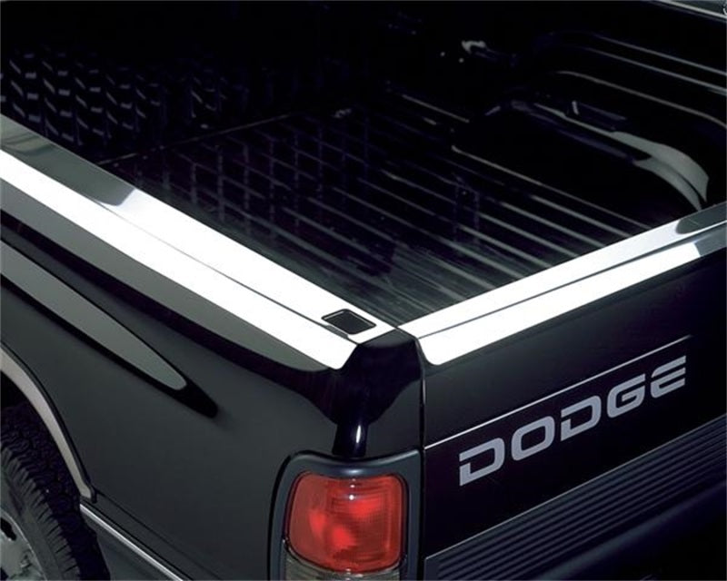 Putco 99-06 Chevy Silv Boss Tailgate Guard (Wraps Over Holes) / 01-06 HD (Replaces Existing Cap)