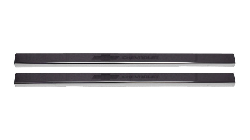 Putco 2020 Chevy Silv LD/HD Double/Regular Cab w/ Bow Tie Etching (2pcs) Black Platinum Door Sills