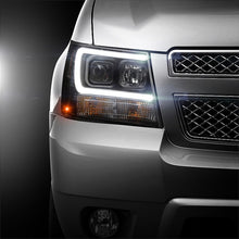 Load image into Gallery viewer, Spyder 07-14 Chevy Suburban/1500/2500/Tahoe V2 Projector Headlights Blk PRO-YD-CSUB07V2-DRL-BK