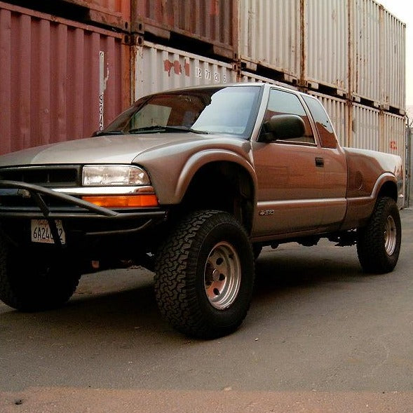 1994-2005 Chevrolet S-10 Fenders